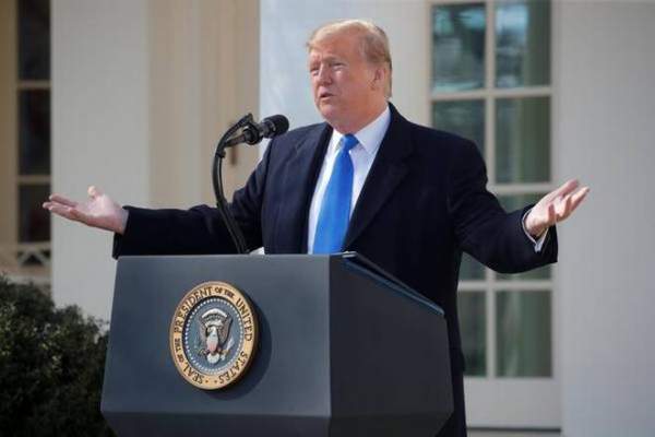 Trump declares national emergency to build border wall Trump declares national emergency to build border wall
