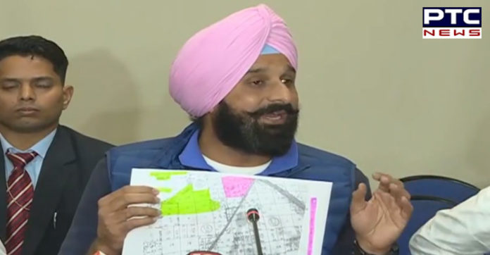 ਸਾਬਕਾ ਅਕਾਲੀ ਸਰਪੰਚ ਦਲਬੀਰ ਢਿੱਲਵਾਂ ਦਾ ਕਤਲ ਇੱਕ ਮੰਤਰੀ, ਗੈਗਸਟਰ ਅਤੇ ਪੁਲਿਸ ਦੇ ਗਿਰੋਹ ਵੱਲੋਂ ਕੀਤਾ ਸਿਆਸੀ ਕਤਲ ਹੈ : ਬਿਕਰਮ ਮਜੀਠੀਆ Bikram Majithia says killing of former Akali Sarpanch Dalbir Dhilwan political murder executed as part of a Minister , gangster ,police nexus