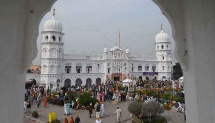 Mob attacks Nankana Sahib in Pakistan, India say pakistan-should-take-steps-to-ensure-safety-of-sikhs Mob attacks Nankana Sahib in Pakistan, India say pakistan-should-take-steps-to-ensure-safety-of-sikhs