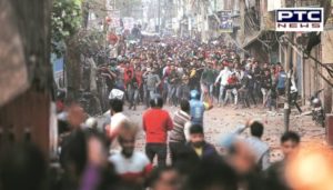 #Delhiviolence: Delhi HC holds midnight hearing on violence, asks police to ensure safety, help for all injured