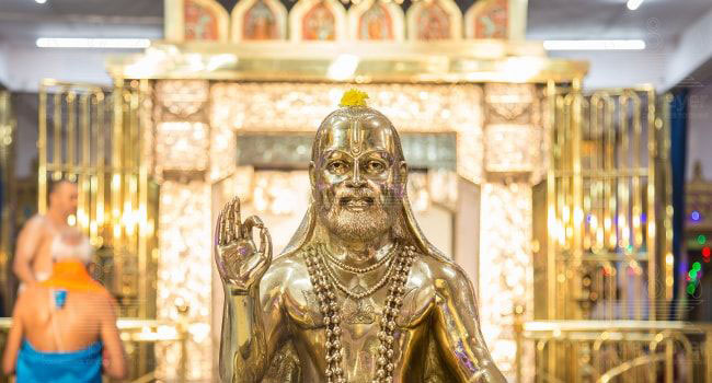 Nanjangud sri raghavendra swamy mutt, Jayanagar