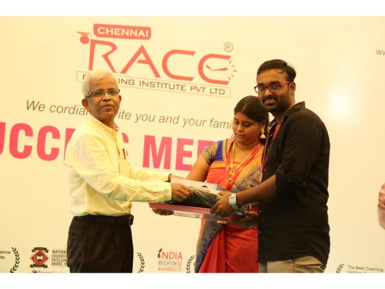 RACE INSTITUTE - BANK SSC RAILWAY IBPS SBI CGL CHSL TNPSC KPSC EXAM COACHING - SUCCESS MEET 2018 (91)