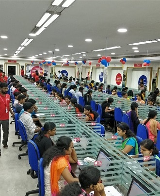 Computer-Lab-RACE-Institute-best-feature-in-all-branches