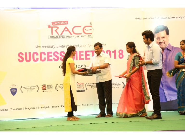 RACE INSTITUTE - BANK SSC RAILWAY IBPS SBI CGL CHSL TNPSC KPSC EXAM COACHING - SUCCESS MEET 2018 (68)