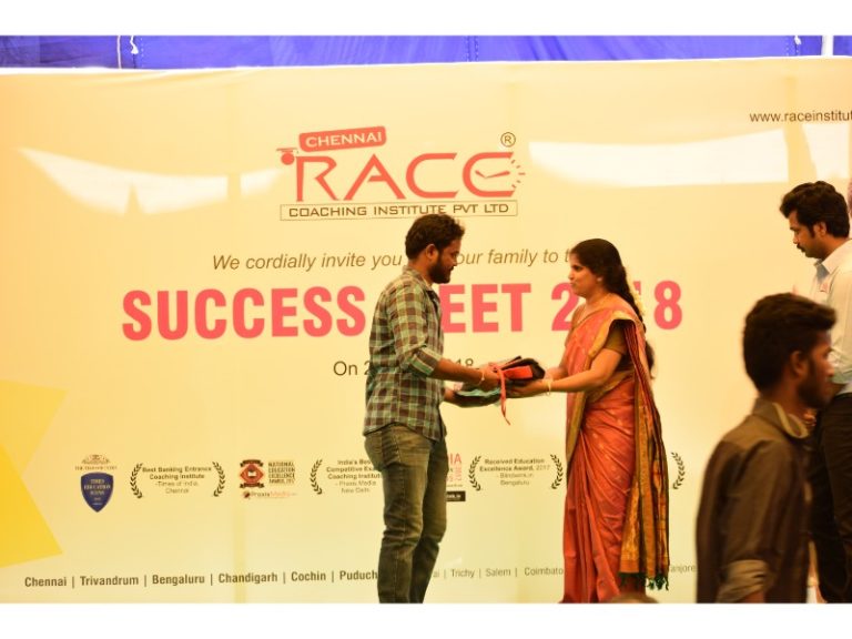 RACE INSTITUTE - BANK SSC RAILWAY IBPS SBI CGL CHSL TNPSC KPSC EXAM COACHING - SUCCESS MEET 2018 (83)