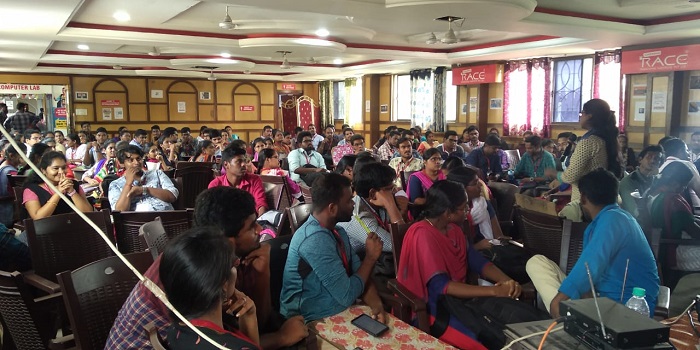Current Affairs Quiz Event conducted in RACE Vellore branch