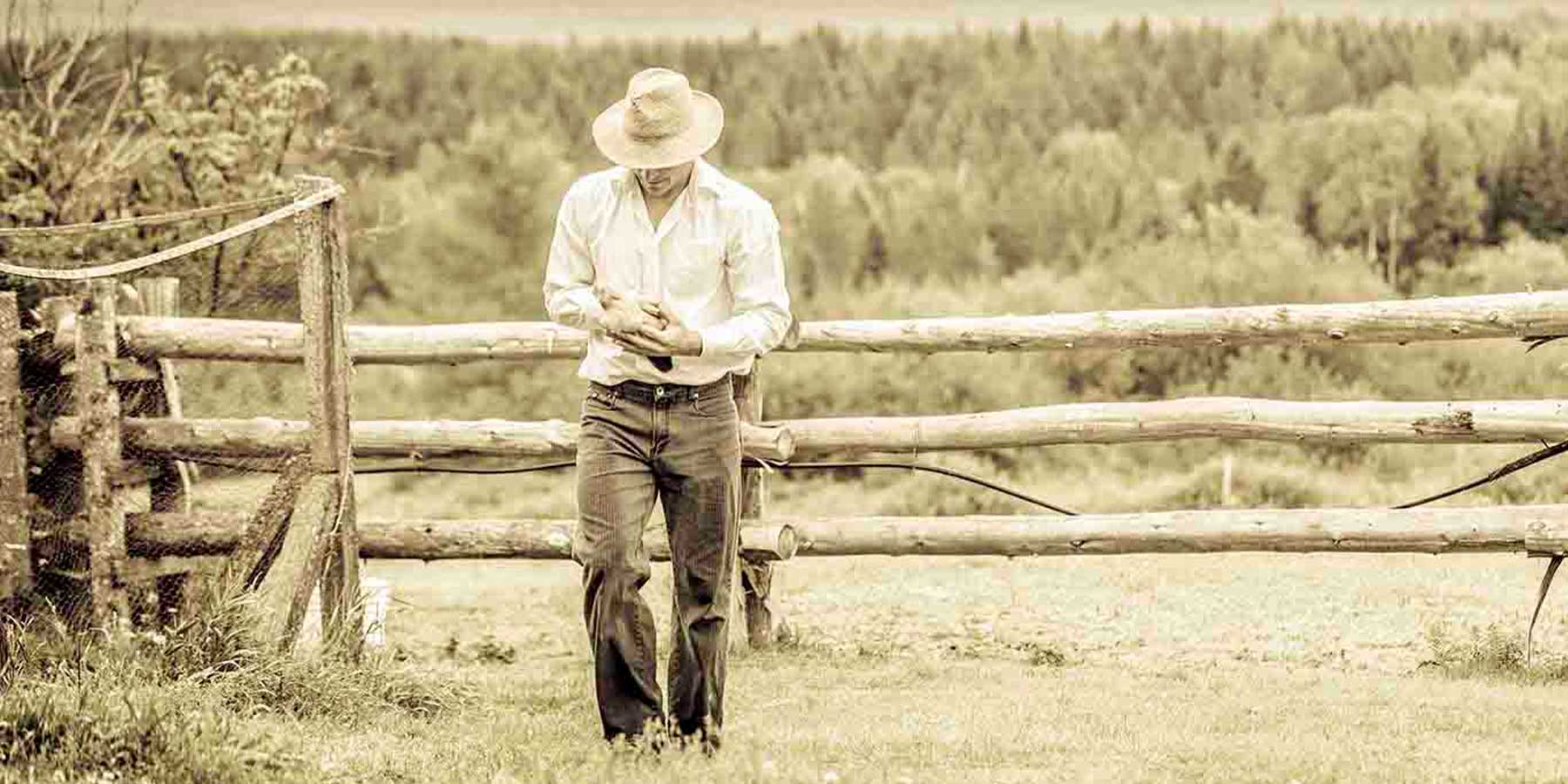 Living in the Woods: Embracing Solitude and Nature's Bounty